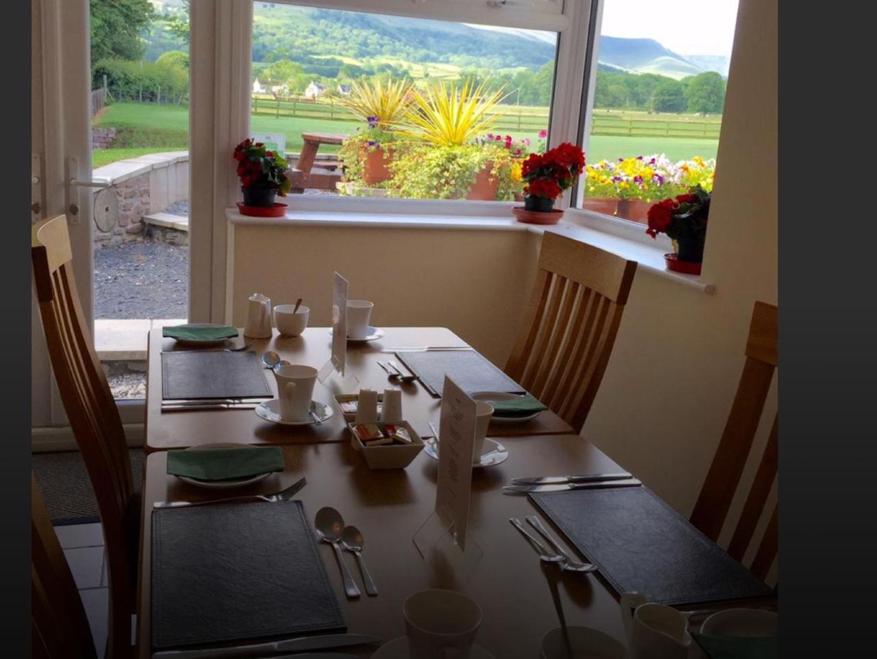 The Lodge Brecon B&B Exterior foto